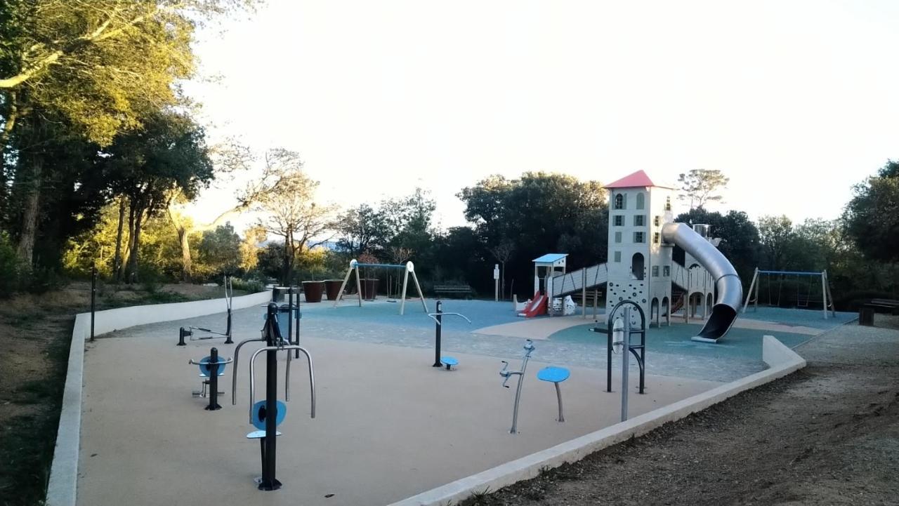 Corniche D'Azur 2 Yourhosthelper Frejus Bagian luar foto